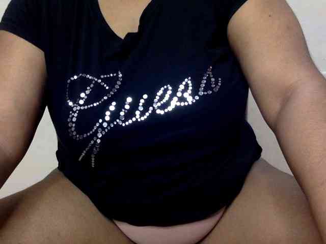 sexyshadyy webcam