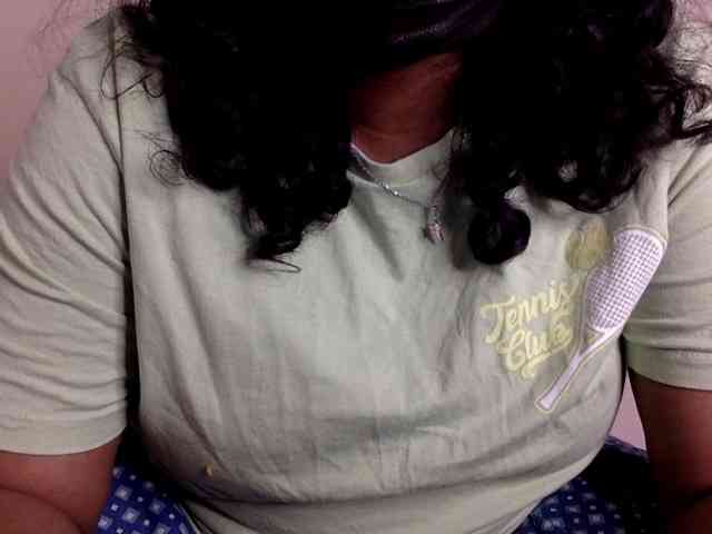 sexyshadyy webcam