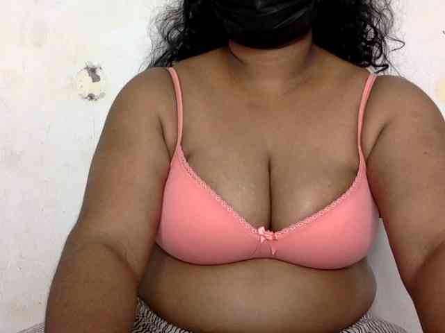 sexyshadyy webcam