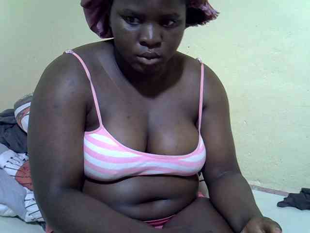 Ebonykimberlyne2 webcam