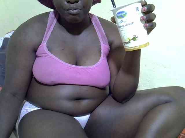 Ebonykimberlyne2 webcam