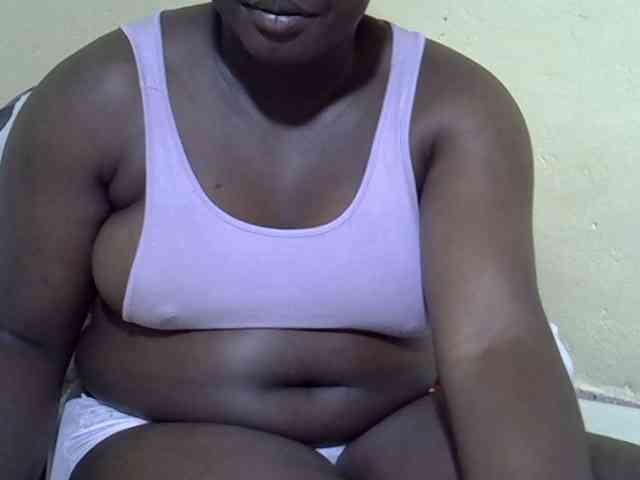 Ebonykimberlyne2 webcam
