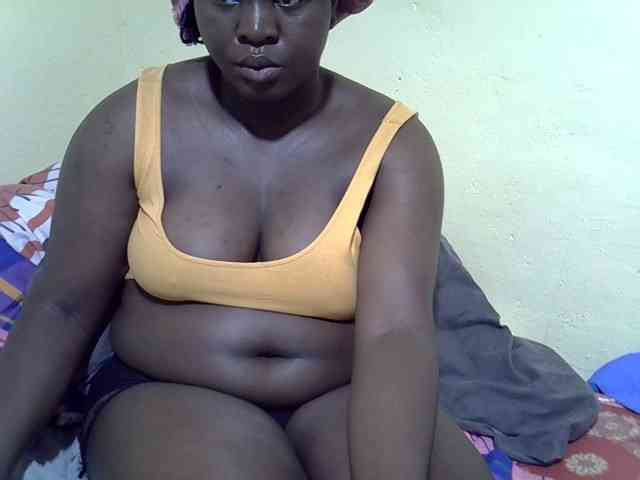 Ebonykimberlyne2 webcam