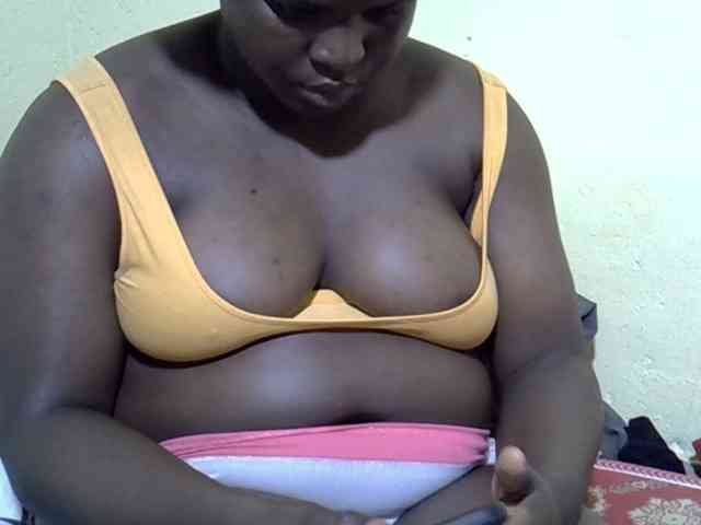 Ebonykimberlyne2 webcam