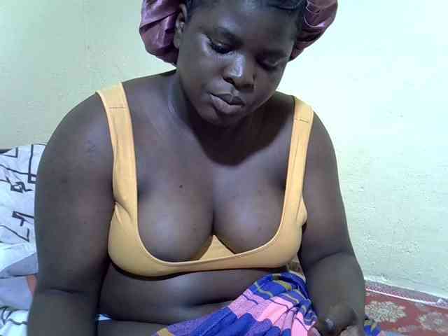 Ebonykimberlyne2 webcam