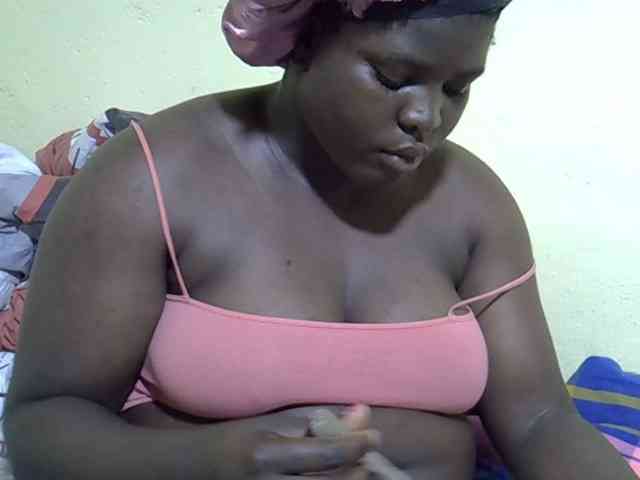 Ebonykimberlyne2 webcam
