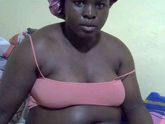 Ebonykimberlyne2 webcam