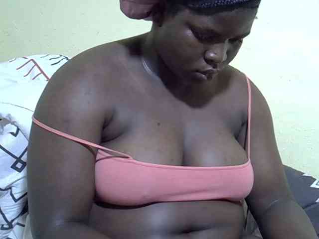Ebonykimberlyne2 webcam