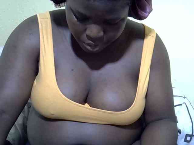 Ebonykimberlyne2 webcam