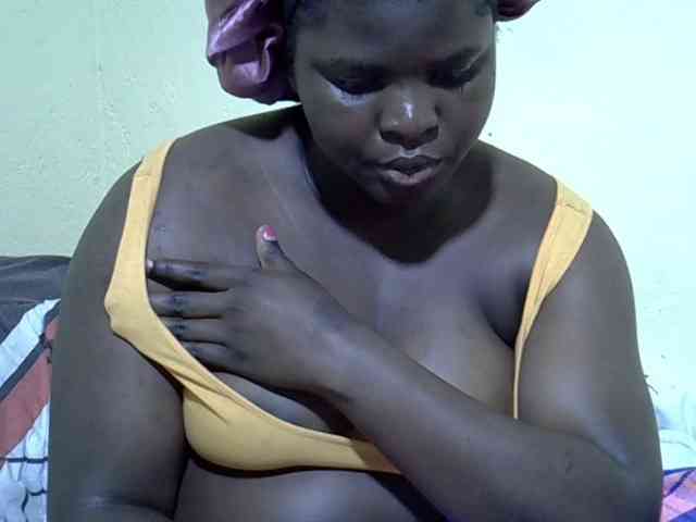 Ebonykimberlyne2 webcam