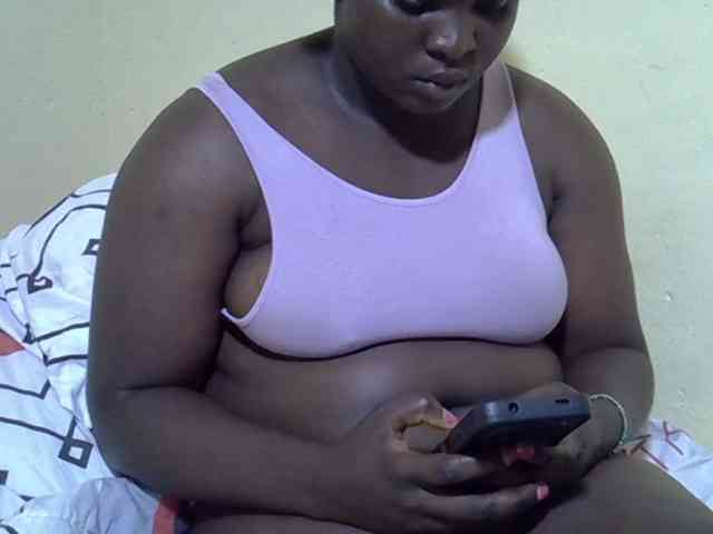Ebonykimberlyne2 webcam