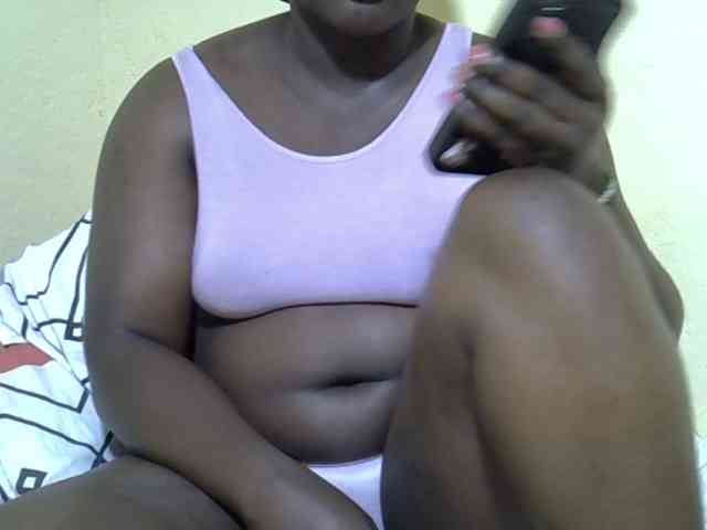 Ebonykimberlyne2 webcam