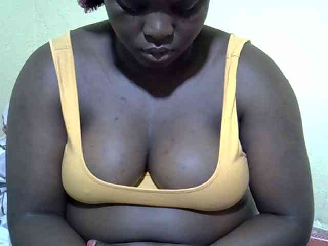 Ebonykimberlyne2 webcam