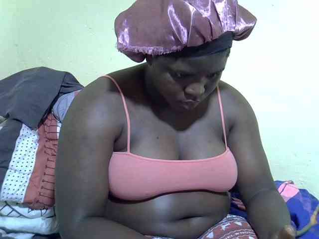 Ebonykimberlyne2 webcam