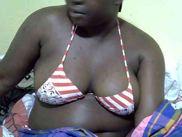 Ebonykimberlyne2 webcam