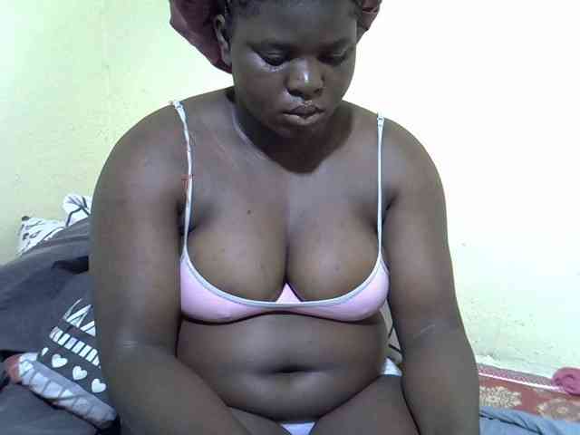 Ebonykimberlyne2 webcam