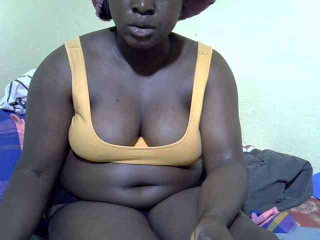 Ebonykimberlyne2 webcam