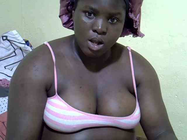 Ebonykimberlyne2 webcam