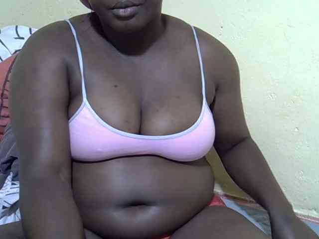 Ebonykimberlyne2 webcam