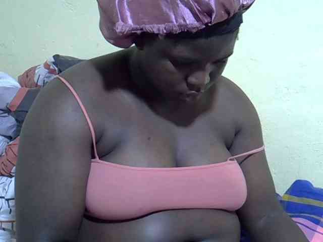 Ebonykimberlyne2 webcam