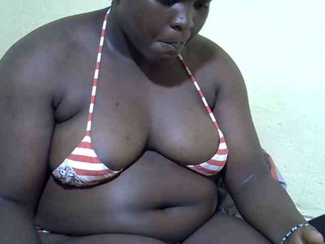 Ebonykimberlyne2 webcam