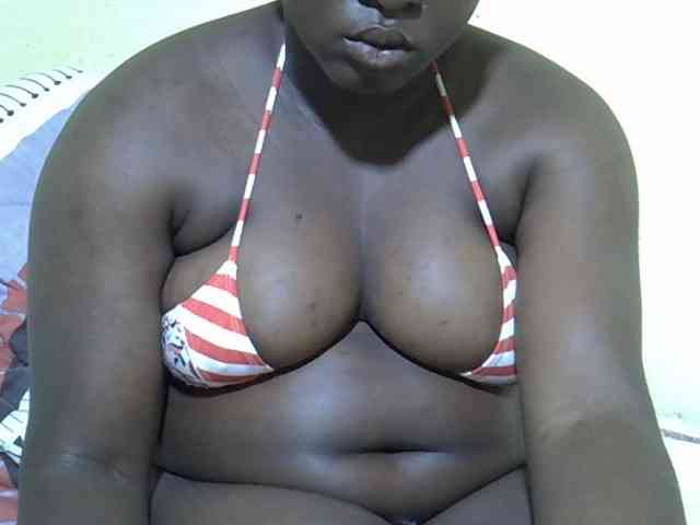 Ebonykimberlyne2 webcam