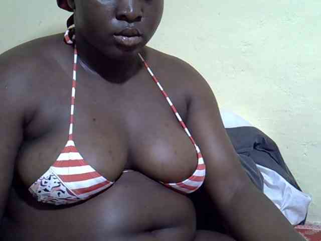 Ebonykimberlyne2 webcam