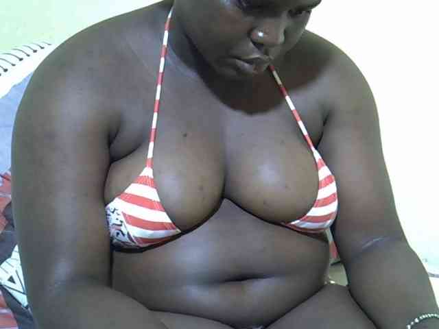 Ebonykimberlyne2 webcam