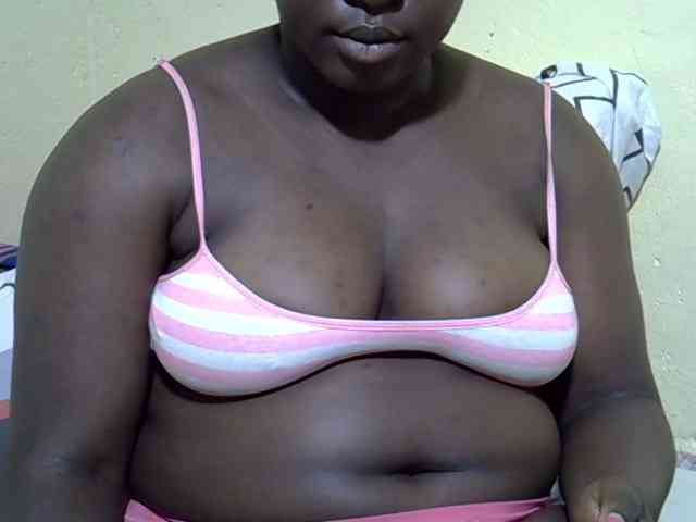 Ebonykimberlyne2 webcam