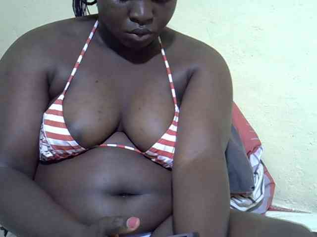 Ebonykimberlyne2 webcam