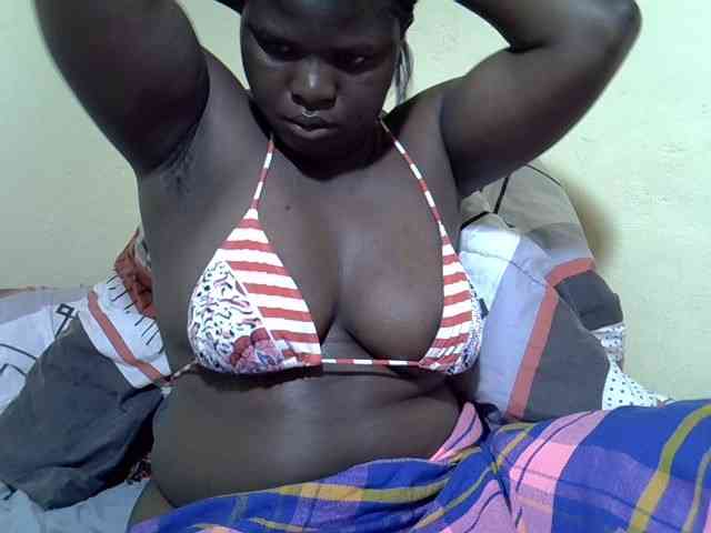 Ebonykimberlyne2 webcam