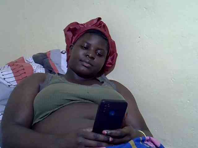 Ebonykimberlyne2 webcam