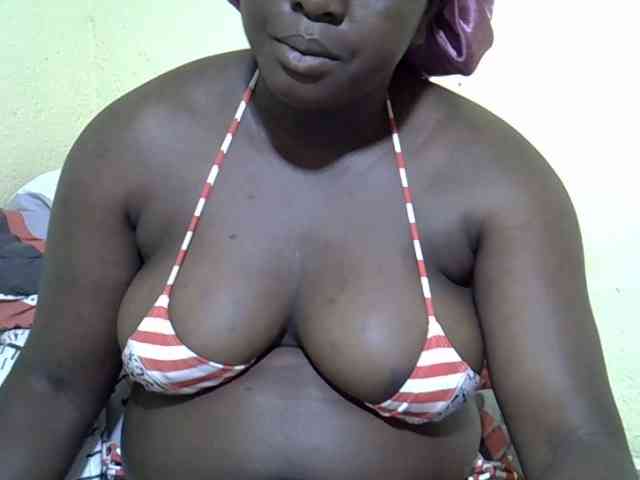 Ebonykimberlyne2 webcam