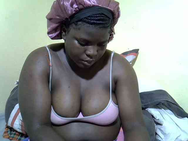 Ebonykimberlyne2 webcam