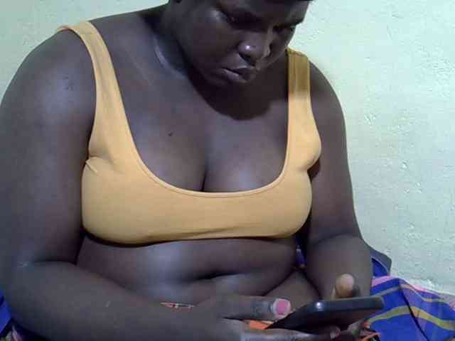 Ebonykimberlyne2 webcam