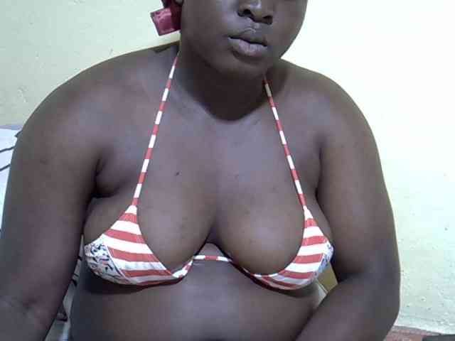 Ebonykimberlyne2 webcam