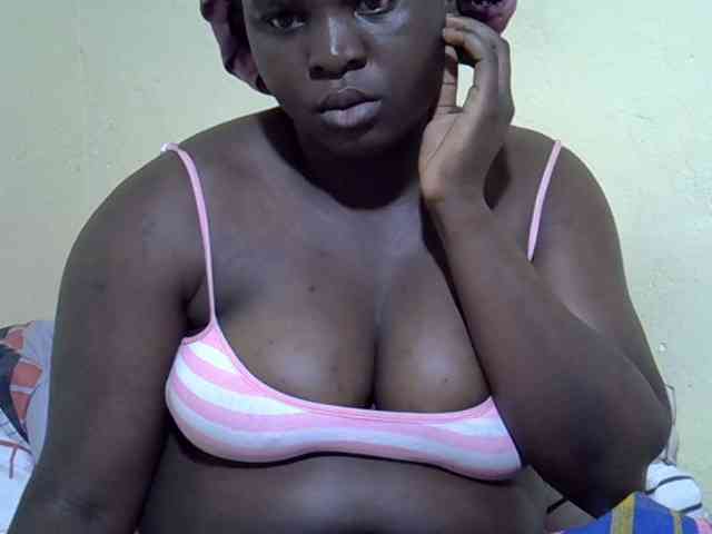 Ebonykimberlyne2 webcam