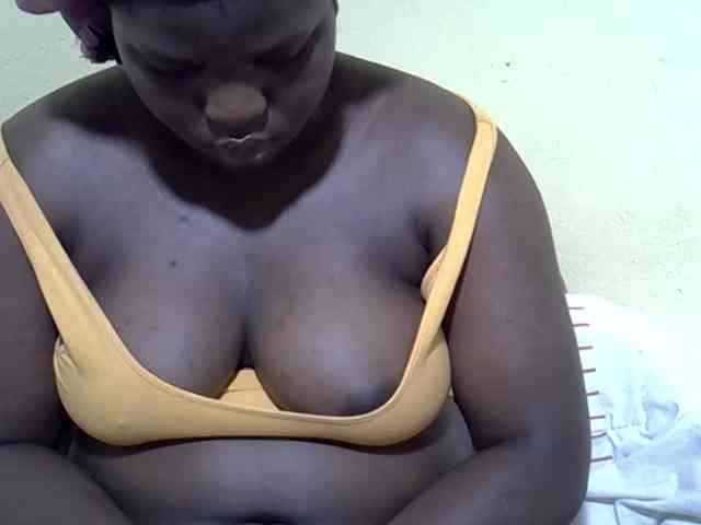 Ebonykimberlyne2 webcam