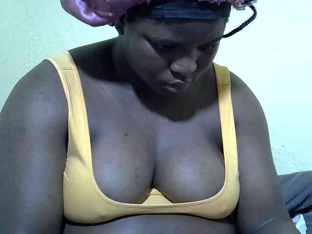 Ebonykimberlyne2 webcam