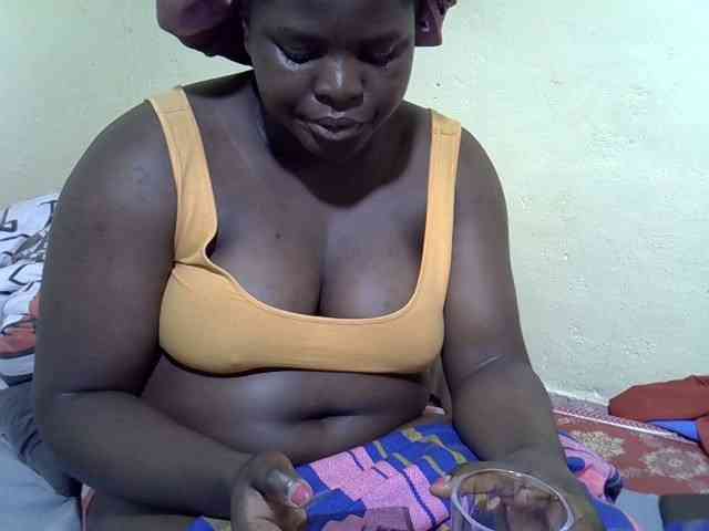 Ebonykimberlyne2 webcam