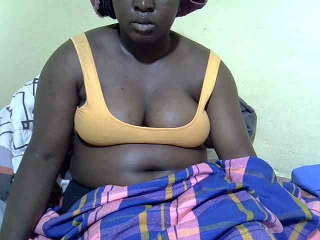 Ebonykimberlyne2 webcam