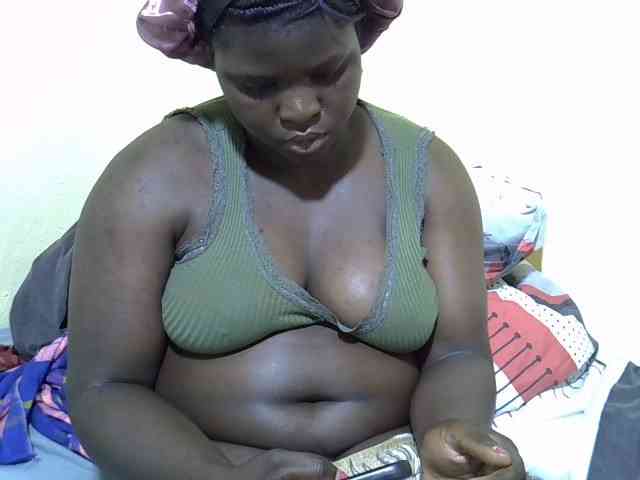 Ebonykimberlyne2 webcam