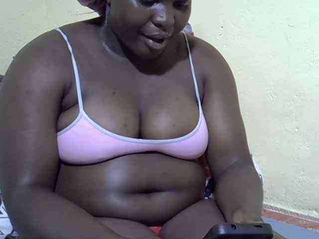 Ebonykimberlyne2 webcam