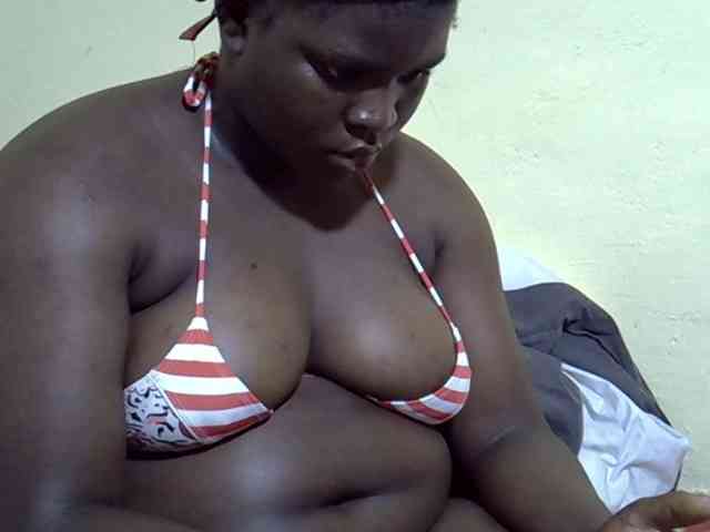 Ebonykimberlyne2 webcam