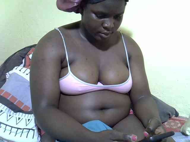 Ebonykimberlyne2 webcam