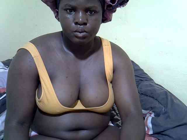 Ebonykimberlyne2 webcam