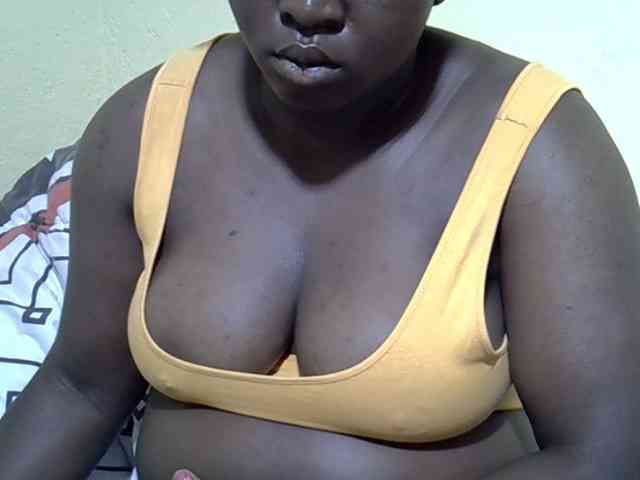 Ebonykimberlyne2 webcam