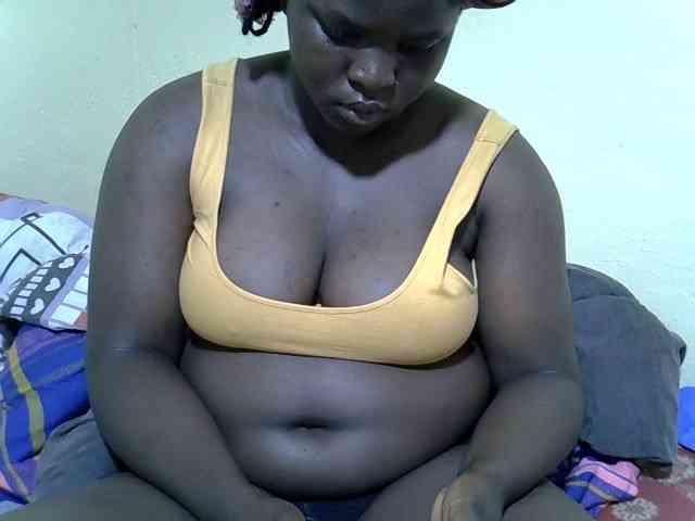Ebonykimberlyne2 webcam