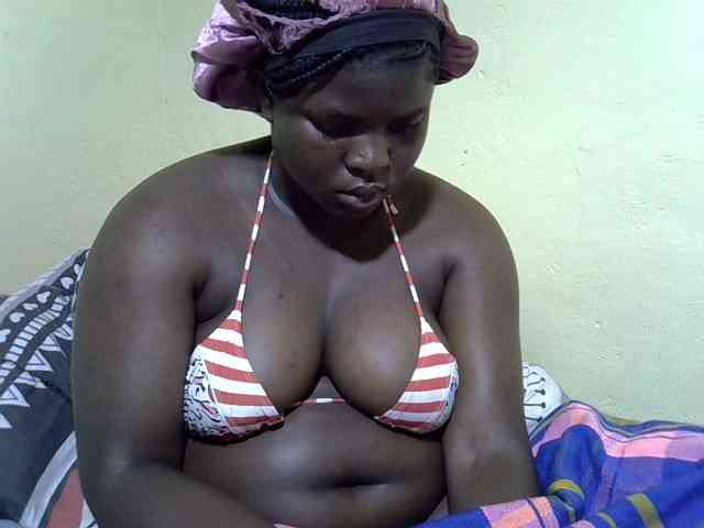 Ebonykimberlyne2 webcam