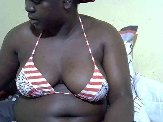 Ebonykimberlyne2 webcam